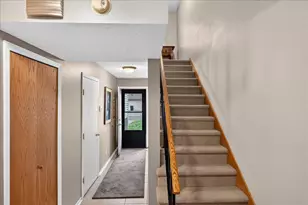 5424 Sanibel Dr, Minnetonka, MN 55343 - Photo 3