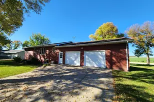 120 S Buckingham St, Hardwick, MN 56134 - Photo 3