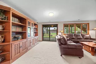 6805 Evergreen Ln N, Maple Grove, MN 55369 - Photo 19