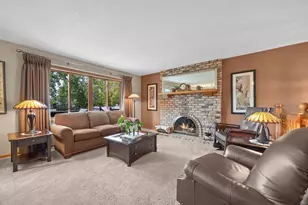 6805 Evergreen Ln N, Maple Grove, MN 55369 - Photo 3