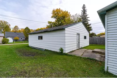 313 Lincoln Avenue, Crookston, MN 56716 - Photo 3