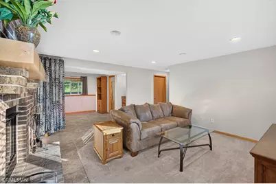4292 Heritage Drive, Vadnais Heights, MN 55127 - Photo 25
