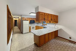 3007 Spruce Ave, Slayton, MN 56172 - Photo 3