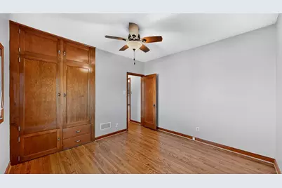 322 W Center Street, Lake City, MN 55041 - Photo 33