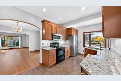322 W Center Street, Lake City, MN 55041 - Photo 25