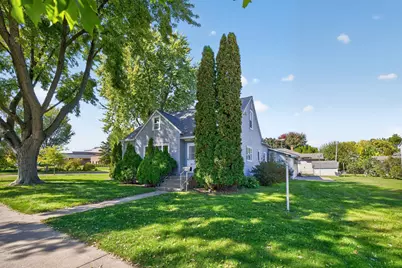322 W Center Street, Lake City, MN 55041 - Photo 5