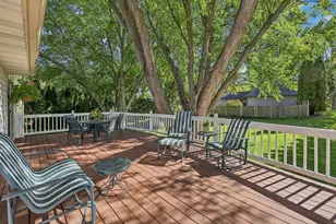 18731 Maple Leaf Dr, Eden Prairie, MN 55346 - Photo 29