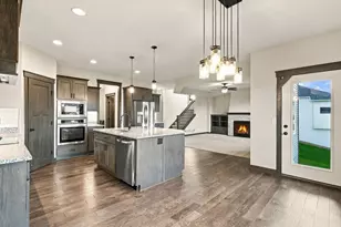8212 198th St W, Lakeville, MN 55044 - Photo 5