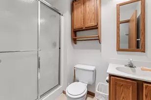 11619 Plitzuweit Rd, Caledonia, MN 55921 - Photo 15