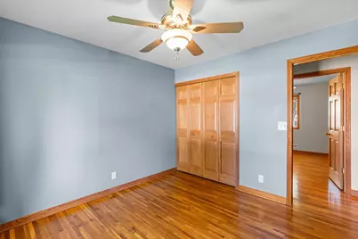 1086 Lowell Drive, Apple Valley, MN 55124 - Photo 17