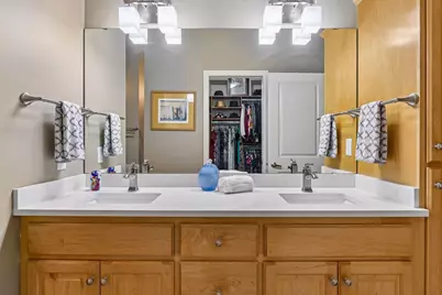 18920 Dorenkemper Place, Eden Prairie, MN 55347 - Photo 47