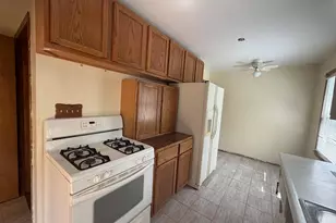 1307 Park Rd, Bloomington, MN 55425 - Photo 7