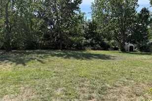 1307 Park Rd, Bloomington, MN 55425 - Photo 17