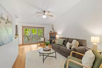 10932 Quebec Avenue S, Bloomington, MN 55438 - Photo 13