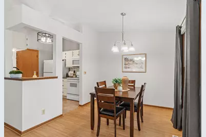 10932 Quebec Avenue S, Bloomington, MN 55438 - Photo 21