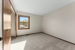 12575 Fescue Ct, Eden Prairie, MN 55347 - Photo 35
