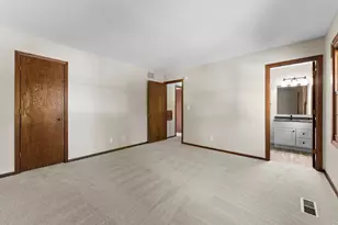 12575 Fescue Ct, Eden Prairie, MN 55347 - Photo 29