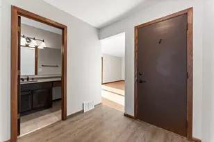 12575 Fescue Ct, Eden Prairie, MN 55347 - Photo 43