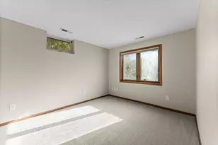12575 Fescue Ct, Eden Prairie, MN 55347 - Photo 61