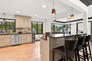 4424 W 70th St, Edina, MN 55435 - Photo 13