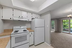 6421 Colony Way, Edina, MN 55435 - Photo 13