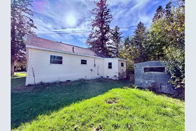 412 2nd Street NW, Baudette, MN 56623 - Photo 3