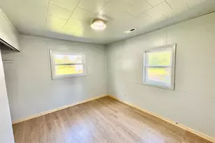 412 2nd St NW, Baudette, MN 56623 - Photo 17
