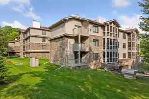 3801 W 98th St, Bloomington, MN 55431 - Photo 43