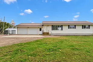 27396 Co Rd 45, Comfrey, MN 56019 - Photo 3