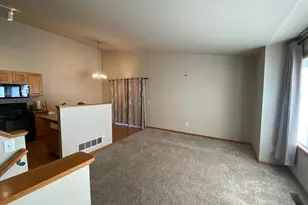 4233 Mallard Pl SE, Rochester, MN 55904 - Photo 3