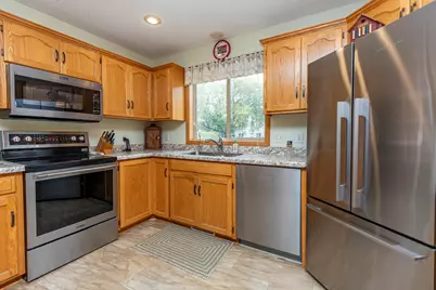 1210 7th Avenue E, Alexandria, MN 56308 - Photo 9