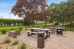 4820 Park Commons Dr, Saint Louis Park, MN 55416 - Photo 25