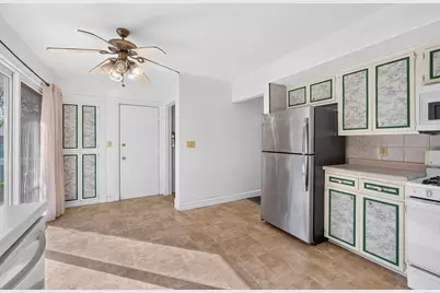 790 Nevada Avenue E, Saint Paul, MN 55106 - Photo 21