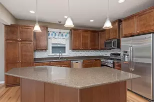 3064 Francesca Dr, Chaska, MN 55318 - Photo 11