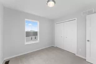 10376 Birchwood Cir, Victoria, MN 55318 - Photo 11