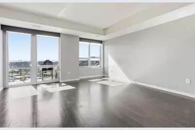 929 Portland Avenue #1807, Minneapolis, MN 55404 - Photo 7