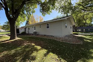 112 Orchard Cir, Montevideo, MN 56265 - Photo 45