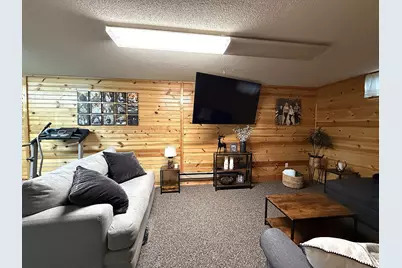 112 Orchard Circle, Montevideo, MN 56265 - Photo 31