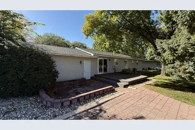 112 Orchard Circle, Montevideo, MN 56265 - Photo 5