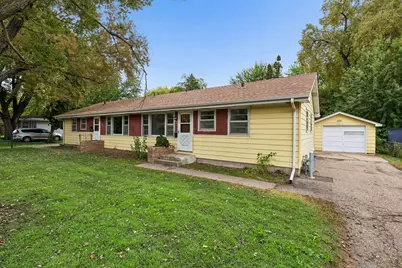 6909 36th Avenue N, Crystal, MN 55427 - Photo 3