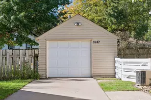 3947 Yates Ave N, Robbinsdale, MN 55422 - Photo 31
