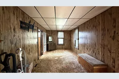 250 11th Avenue, Granite Falls, MN 56241 - Photo 23