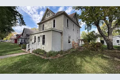 250 11th Avenue, Granite Falls, MN 56241 - Photo 3