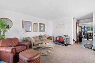 827 Weeks Ave SE, Minneapolis, MN 55414 - Photo 3