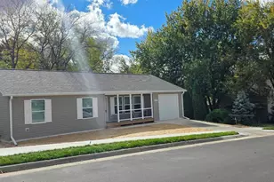 409 W Clark St, Albert Lea, MN 56007 - Photo 3