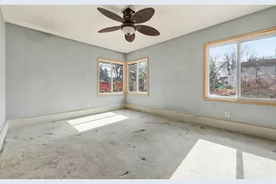 1030 Hyacinth Avenue E, Saint Paul, MN 55106 - Photo 17