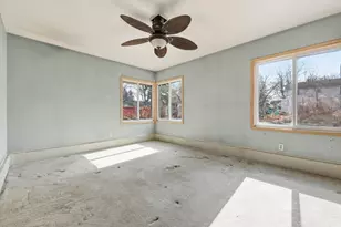 1030 Hyacinth Ave E, Saint Paul, MN 55106 - Photo 17