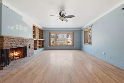1030 Hyacinth Avenue E, Saint Paul, MN 55106 - Photo 9
