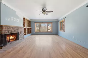 1030 Hyacinth Ave E, Saint Paul, MN 55106 - Photo 9