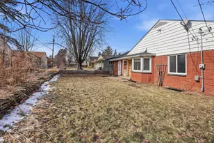 1030 Hyacinth Ave E, Saint Paul, MN 55106 - Photo 45